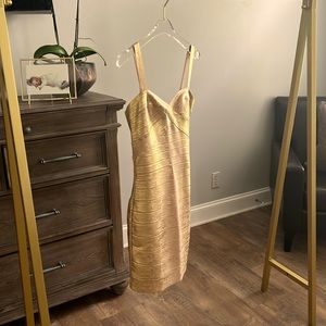 NEW Herve Leger PARIS | NWT | medium | Color GOLD FOIL